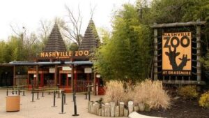 Nashville Zoo entrance way in Nashville TN